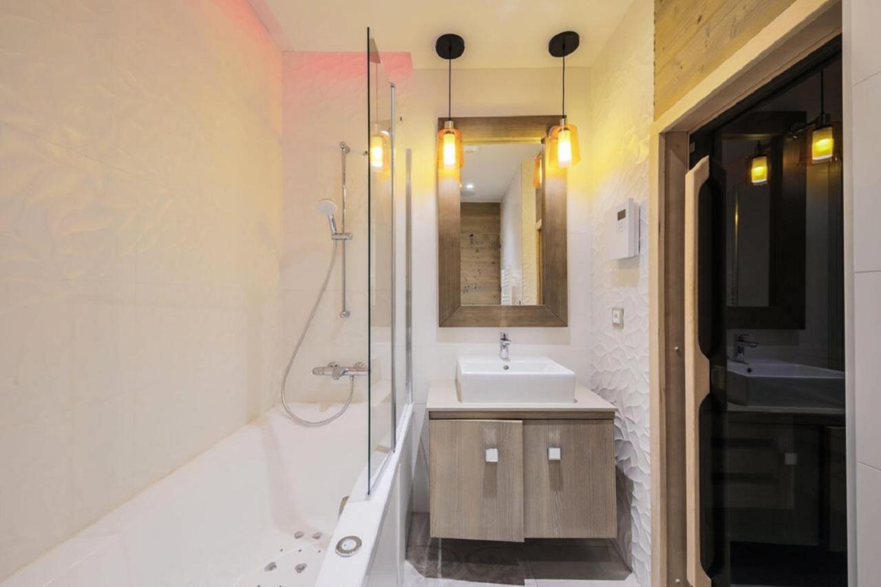 Residence L Hevana - Maeva Home Мерибель Экстерьер фото